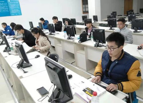 高校計(jì)算機(jī)科學(xué)與技術(shù)專業(yè)排名解析 電科大奪魁，哈工大表現(xiàn)引關(guān)注